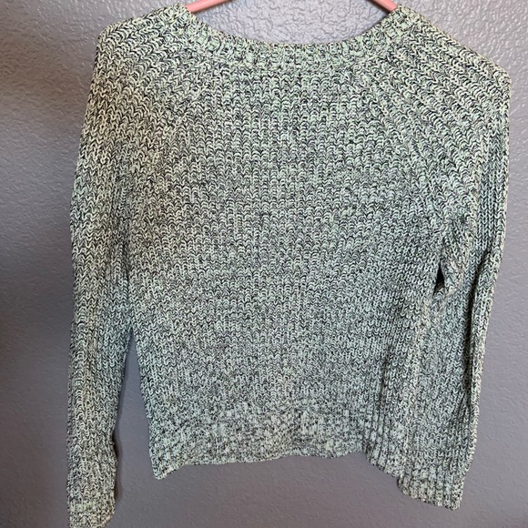 Sweater - Picture 3 of 3